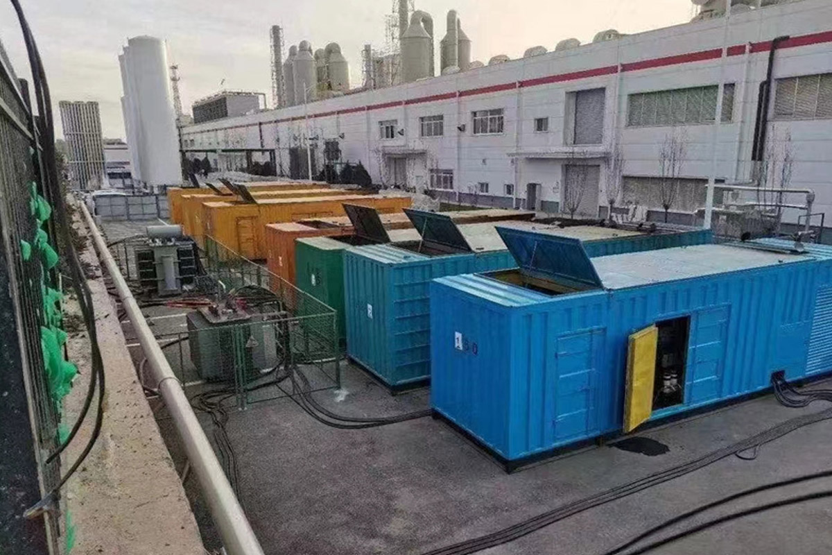 德清发电机租赁施工现场